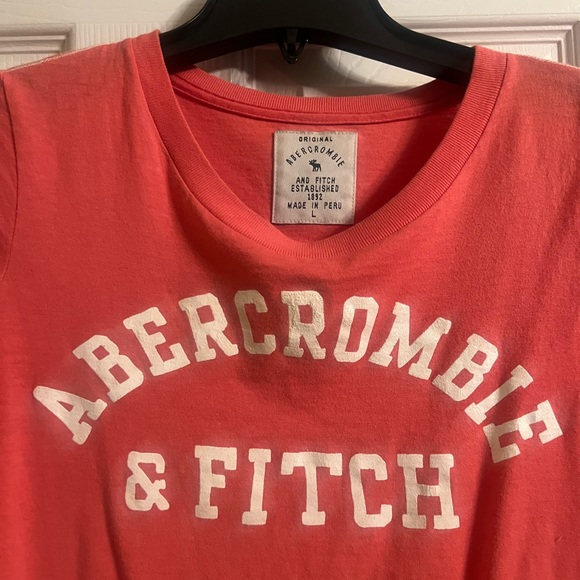 Abercrombie & Fitch Other - Abercrombie & Fitch Woman’s T-shirt size large